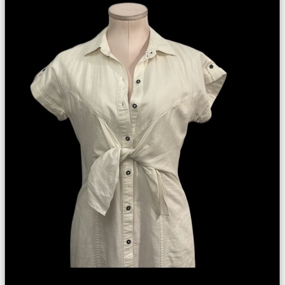 Maeve -Anthropologie Elspeth linen white dress. Size 0. So flattering - Picture 6 of 16